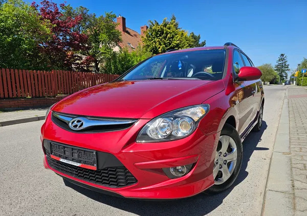 puck Hyundai I30 cena 19400 przebieg: 199000, rok produkcji 2011 z Puck